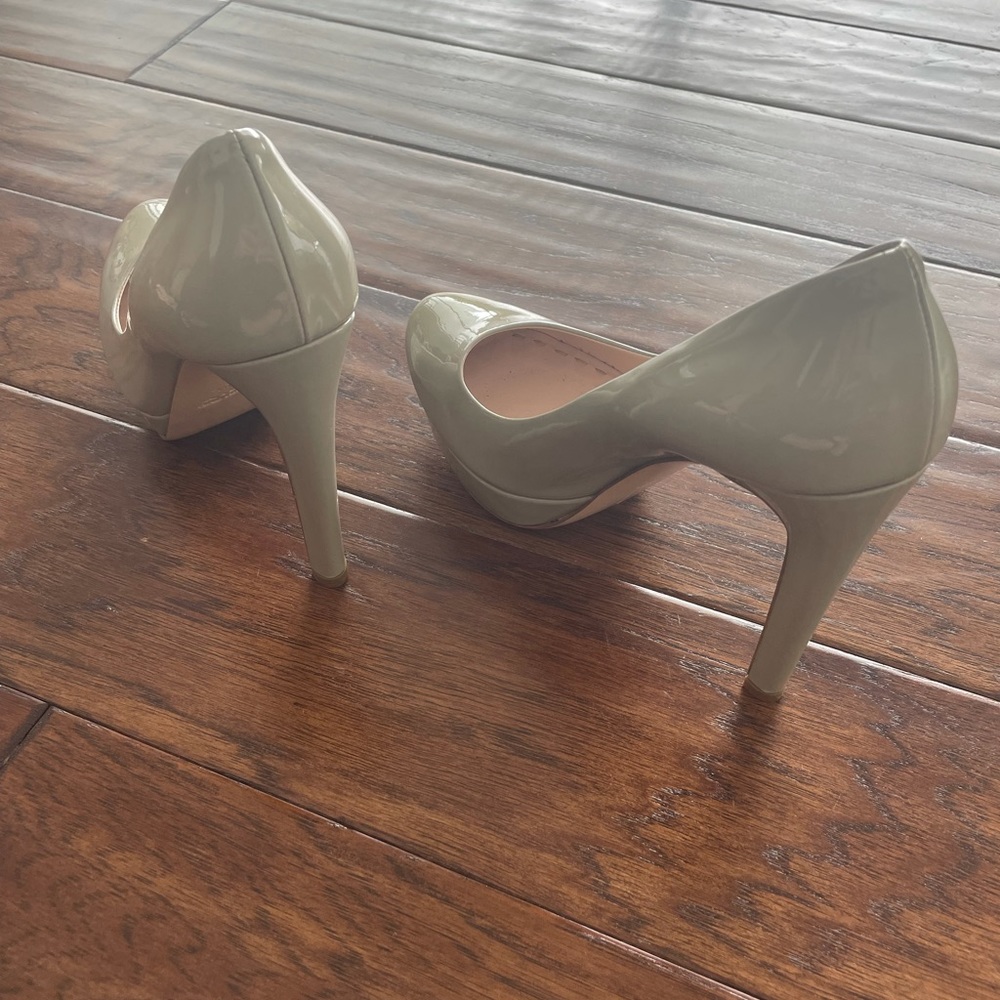Gray, Patent Leather, Miu Miu Heels, Size 8.5. Gr… - image 4